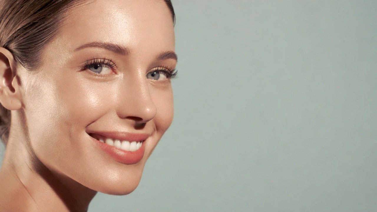 Beautiful skin after a K-beauty treatment in Seoul (EN)